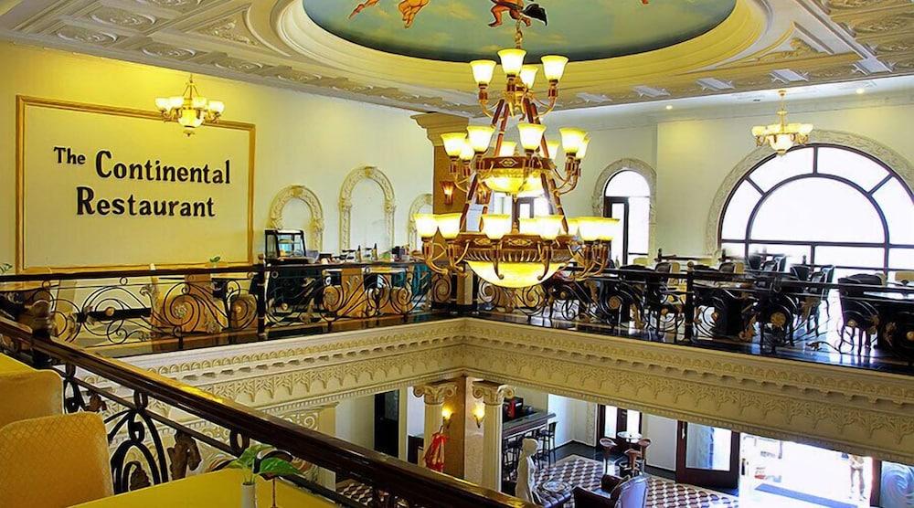 The Grand Palace Hotel Μαλάνγκ Εξωτερικό φωτογραφία